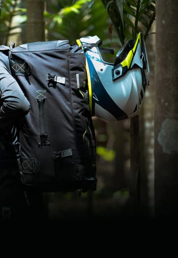 Rynox Navigator 50L tailbag helmet holder